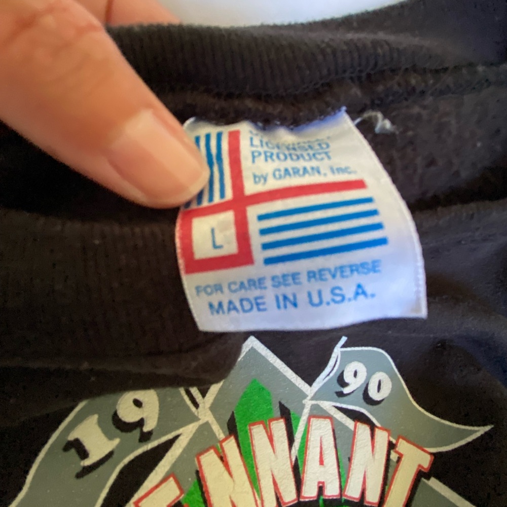 Vintage sports sweatshirt sz L - Picture 2 of 2